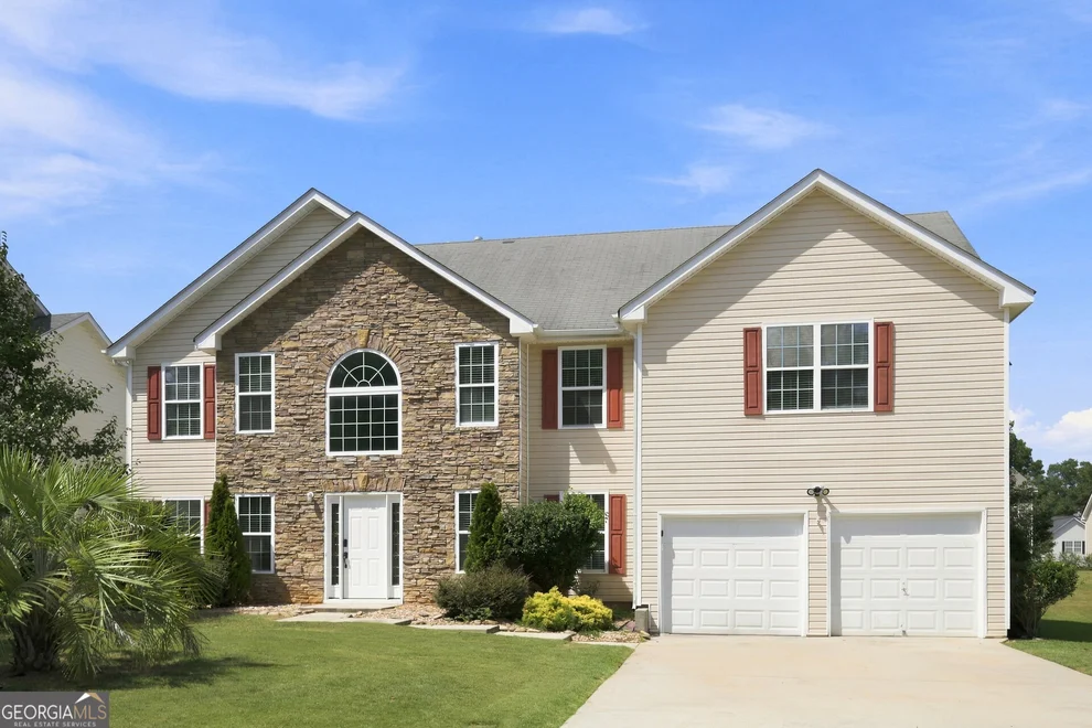 Unit for sale at 406 Grier Drive, Locust Grove, GA 30248