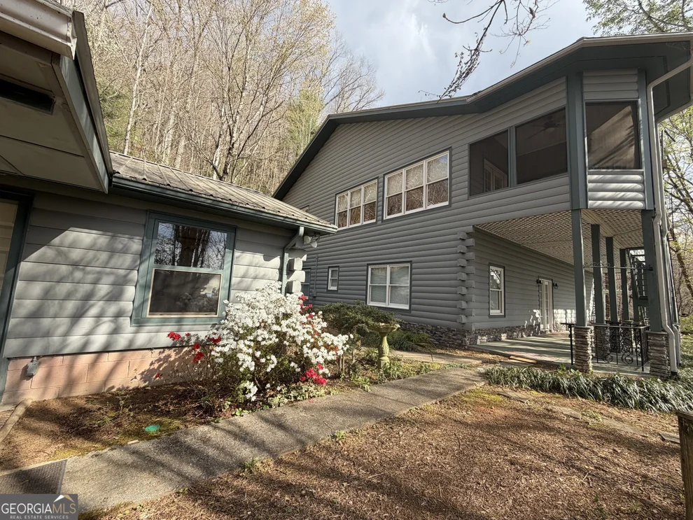 Unit for sale at 42 Gobbler Lane, Clayton, GA 30525
