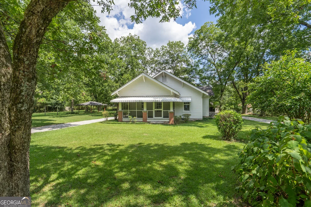 Unit for sale at 5380 Guthrie Road, Loganville, GA 30052