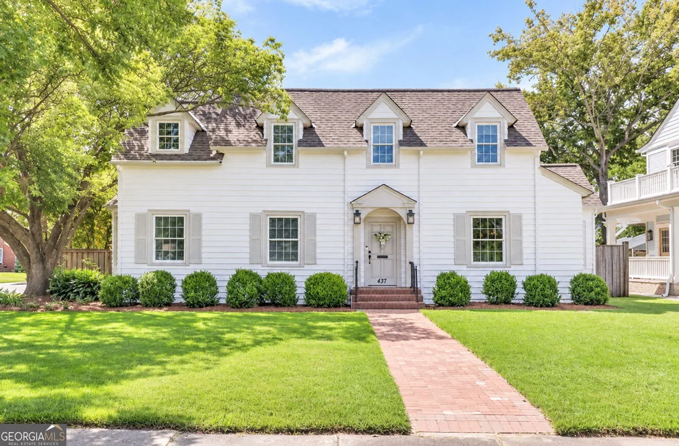 Unit for sale at 437 E 53Rd Street, Savannah, GA 31405