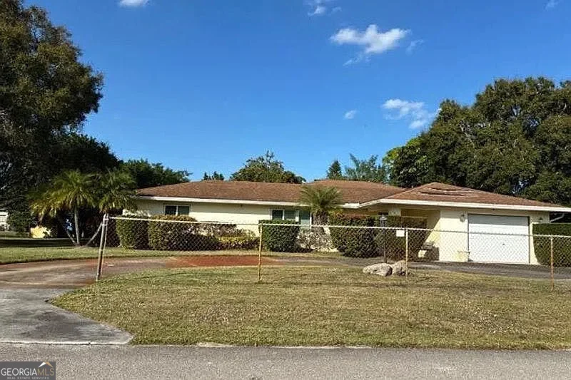 Unit for sale at 2006 San Diego Avenue, Fort Pierce, FL 34946