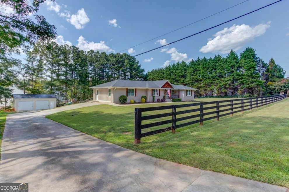 Unit for sale at 900 Alcovy Street, Monroe, GA 30655