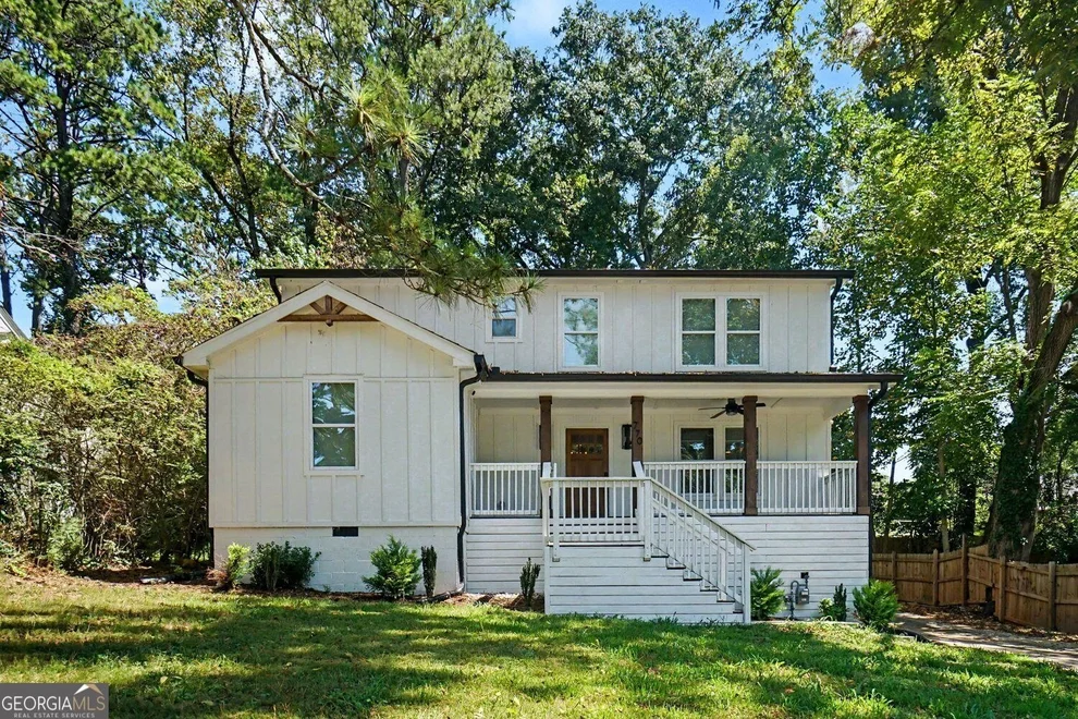 Unit for sale at 770 Waters Drive SW, Atlanta, GA 30310