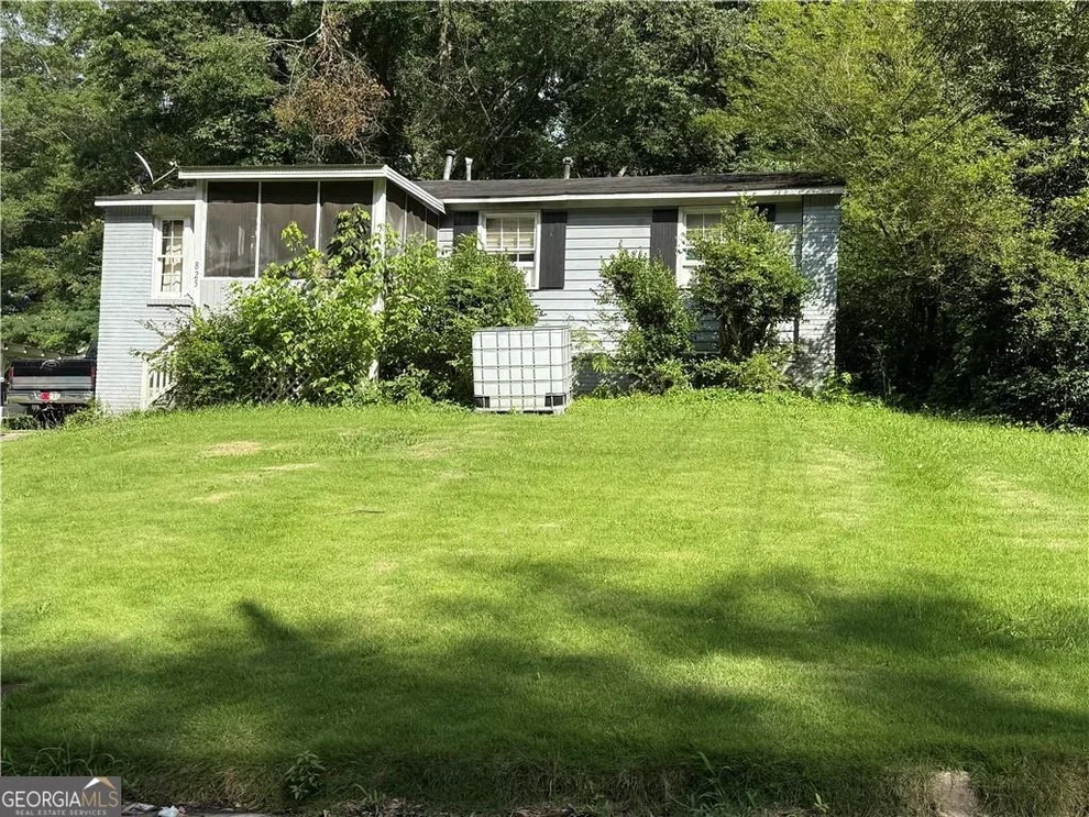 Unit for sale at 825 Bolton Place NW, Atlanta, GA 30331