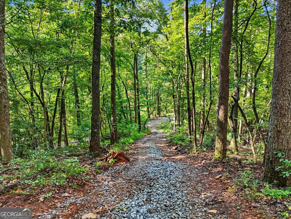 Unit for sale at 417 Kelly Mountain Road, Clarkesville, GA 30523