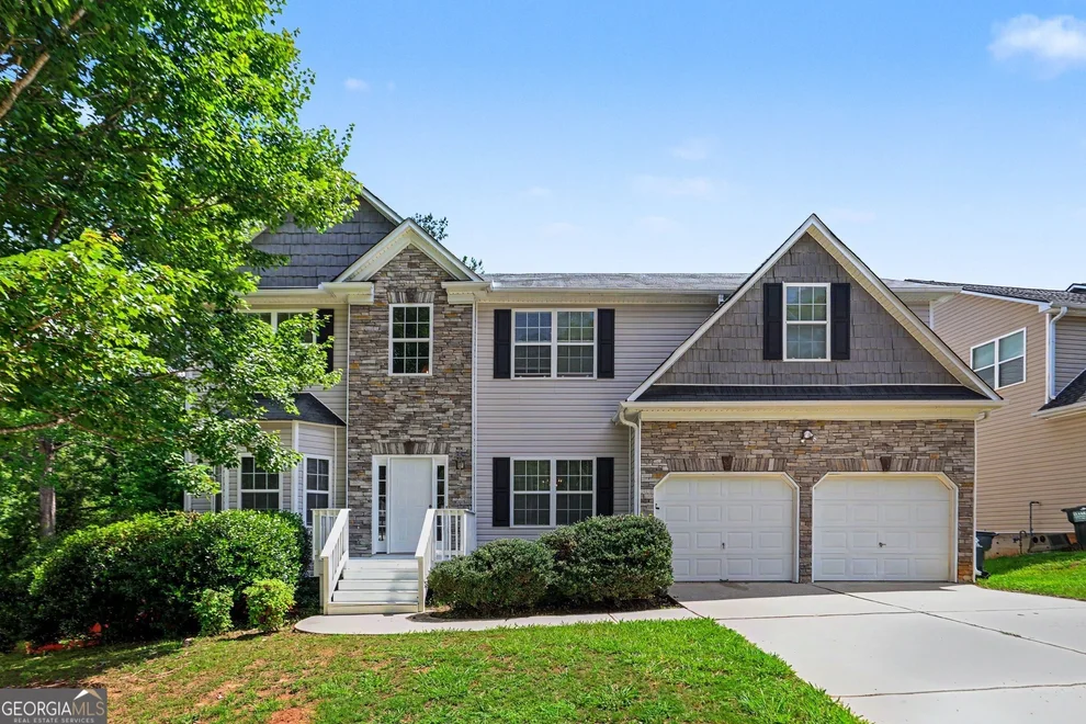 Unit for sale at 28 Trayton Way, Hiram, GA 30141