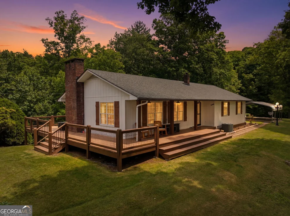 Unit for sale at 305 White Mountain, Marble, NC 28905