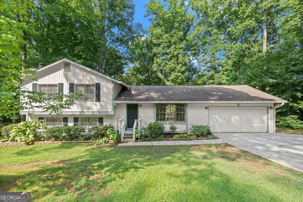 Unit for sale at 3613 Vinyard Way, Lawrenceville, GA 30044