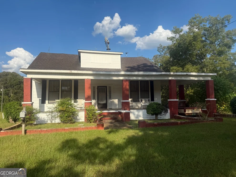 Unit for sale at 3814 HYW 131, Clayton, AL 36016