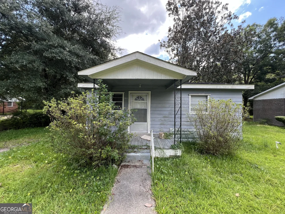 Unit for sale at 612 Zackery Avenue, Albany, GA 31701