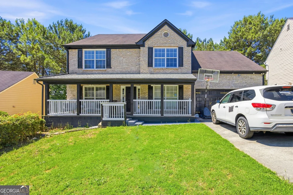 Unit for sale at 595 Castlebrooke Drive, Lawrenceville, GA 30045