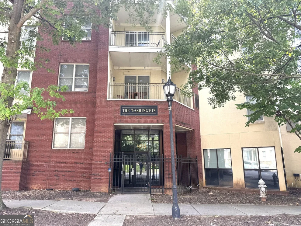 Unit for sale at 870 Mayson Turner Road NW, Atlanta, GA 30314