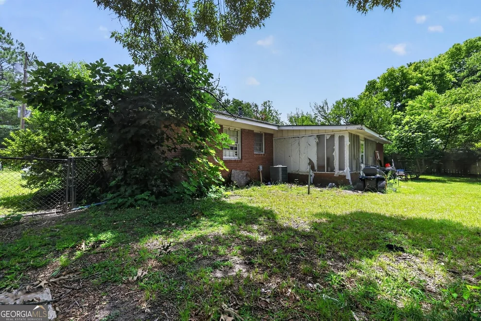 Unit for sale at 441 Sarah Drive, Warner Robins, GA 31093