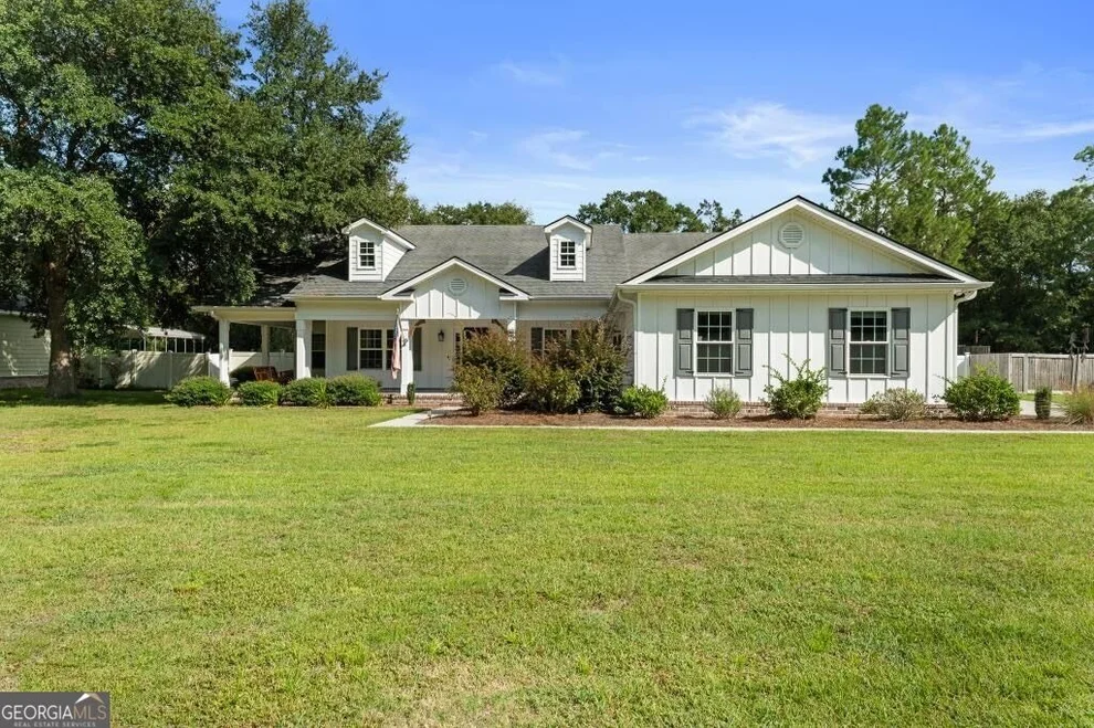 Unit for sale at 221 Zittrouer Road, Guyton, GA 31312