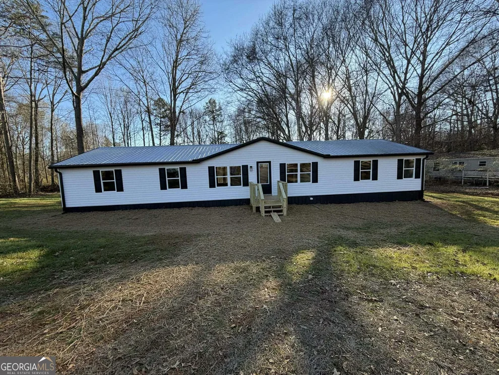 Unit for sale at 39 Julian Westmoreland Drive, Martin, GA 30557