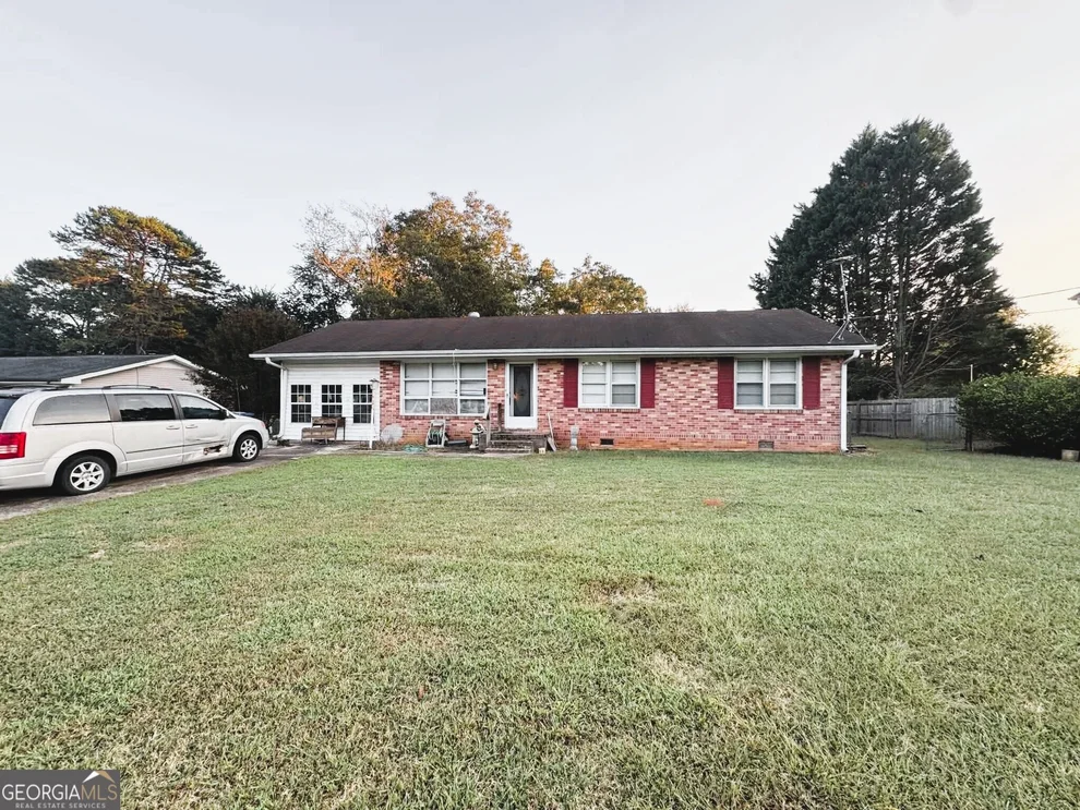 Unit for sale at 261 Nancy Street, Winder, GA 30680