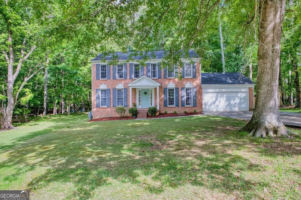 Unit for sale at 4635 Walden Trace, Peachtree Corners, GA 30092