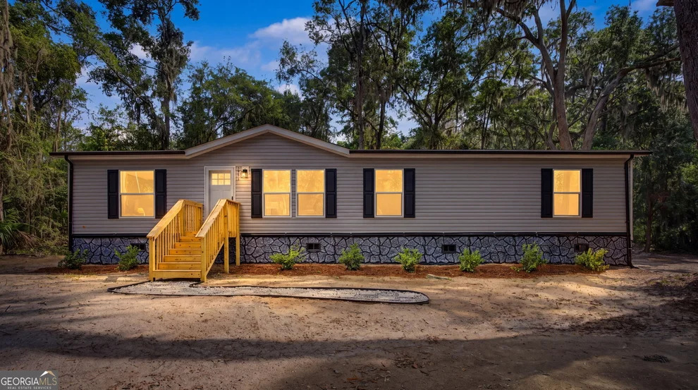 Unit for sale at 1228 Hatcher Drive NE, Townsend, GA 31331