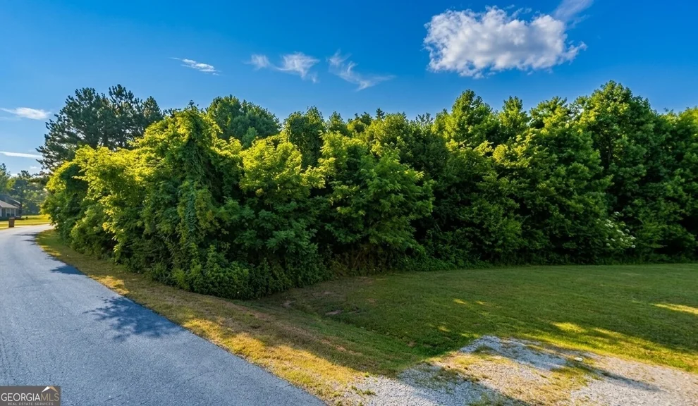 Unit for sale at 288 Naomi Drive, Rogersville, AL 35652