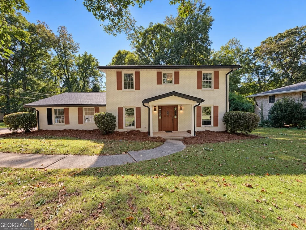 Unit for sale at 1282 La Mesa Drive, Lawrenceville, GA 30043