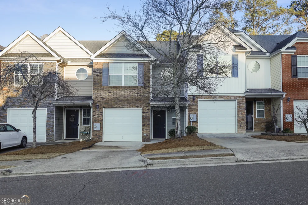 Unit for sale at 1442 Box Circle, Winder, GA 30680