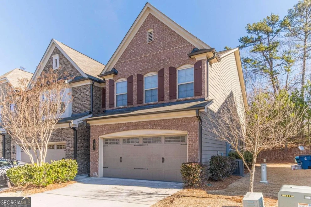 Unit for sale at 85 Holdings Drive, Lawrenceville, GA 30044