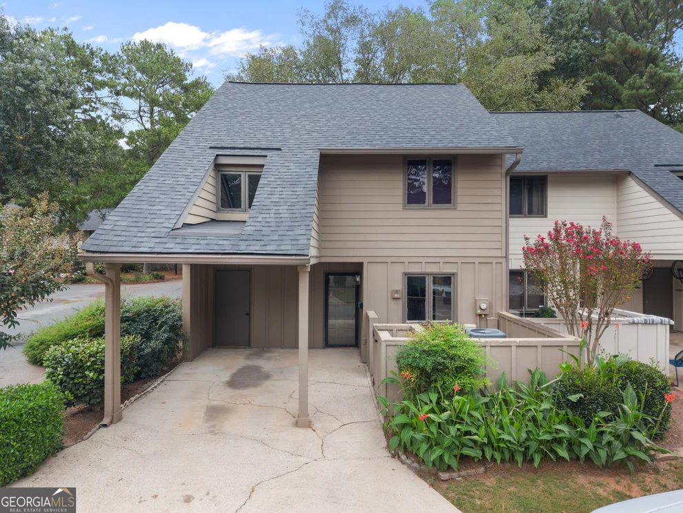 Unit for sale at 915 Cedar Creek S, Marietta, GA 30067