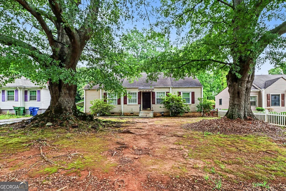 Unit for sale at 1898 SW Sylvan Ridge Drive SW, Atlanta, GA 30310