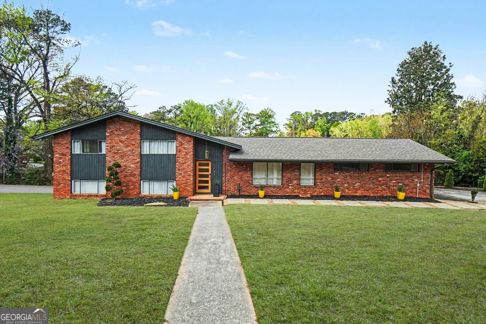 Unit for sale at 4233 Palm Springs Drive, East Point, GA 30344