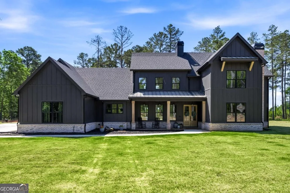 Unit for sale at 270 Indian Creek Road, Good Hope, GA 30641
