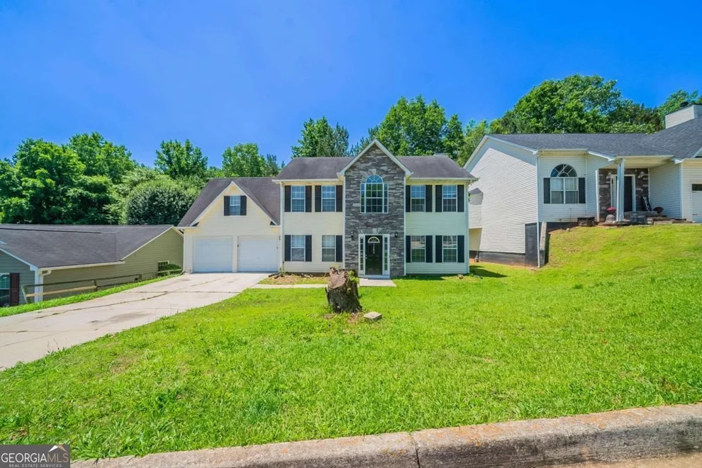 Unit for sale at 3283 Sugar Creek Falls Avenue SE, Atlanta, GA 30316