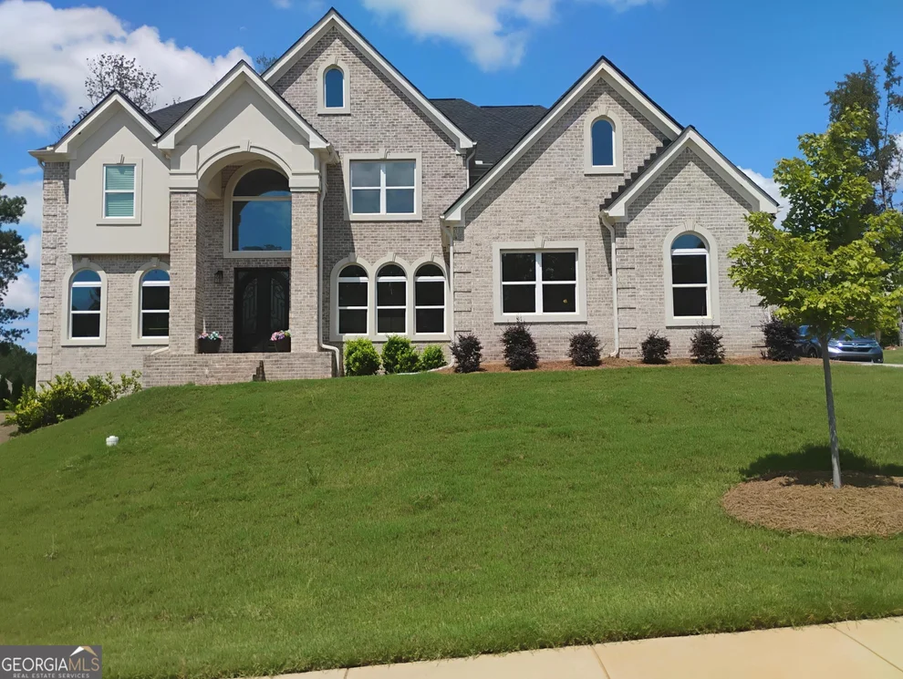 Unit for sale at 4604 Mossey Drive, Stonecrest, GA 30038