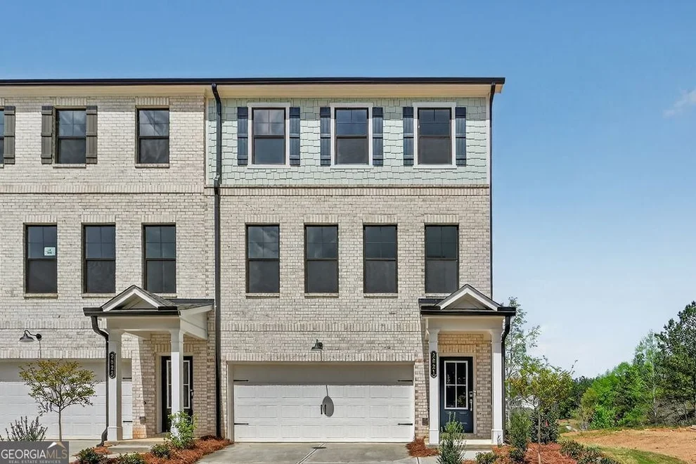 Unit for sale at 2823 Rosehall Way, Lawrenceville, GA 30044