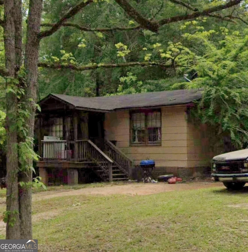 Unit for sale at 109 Houston Street, Griffin, GA 30223