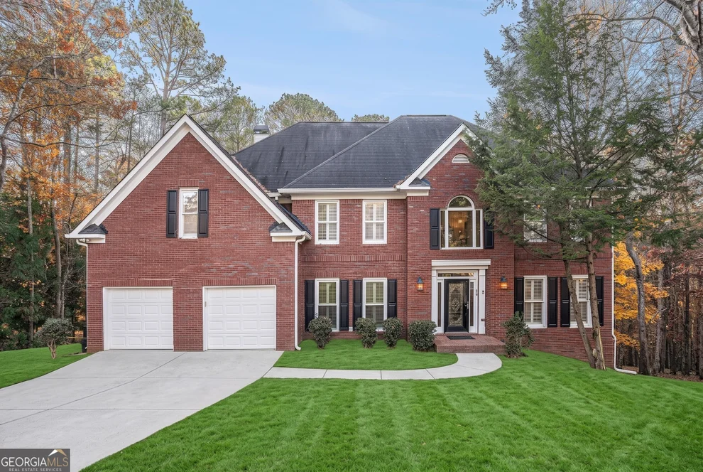Unit for sale at 523 Sycamore Point, Woodstock, GA 30189