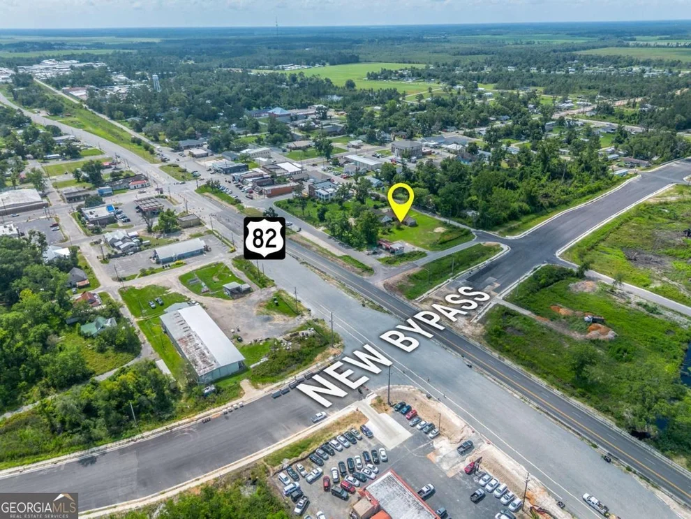 Unit for sale at 102 Austin Ave West, Pearson, GA 31642