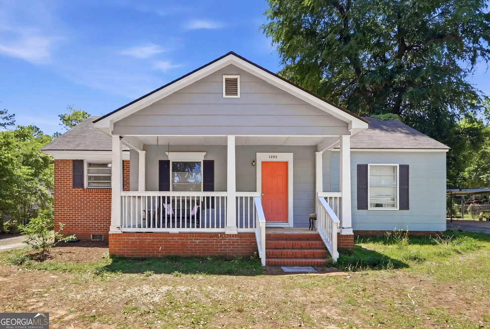 Unit for sale at 1302 7th Avenue, Albany, GA 31707