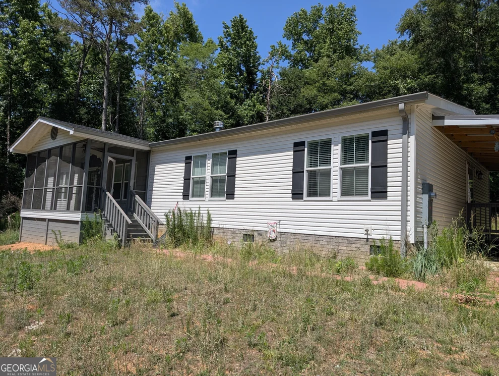 Unit for sale at 72 Farm Lane, Royston, GA 30662