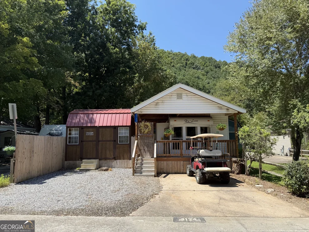 Unit for sale at 4124 Riverbank Run, Hiawassee, GA 30546