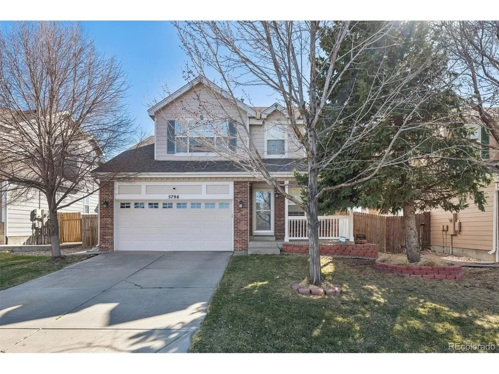 Unit for sale at 5796 S Yakima Way, Aurora, CO 80015
