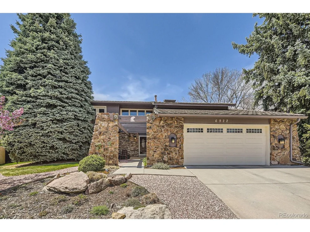 Unit for sale at 6922 W Walden Pl, Littleton, CO 80128