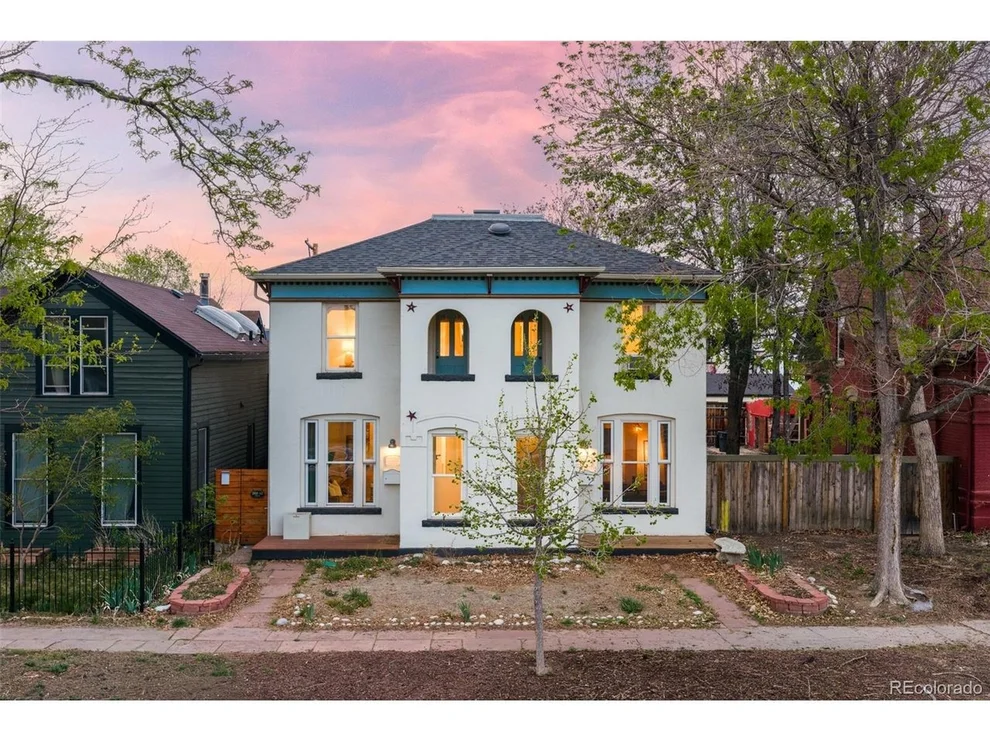 Unit for sale at 2921 Curtis St, Denver, CO 80205