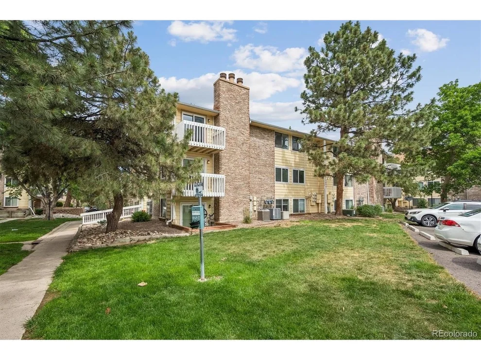 Unit for sale at 12470 E Cornell Ave, Aurora, CO 80014