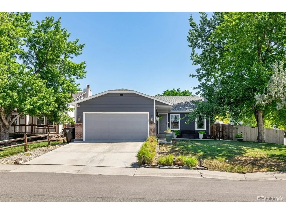 Unit for sale at 4744 S Taft Ct, Morrison, CO 80465