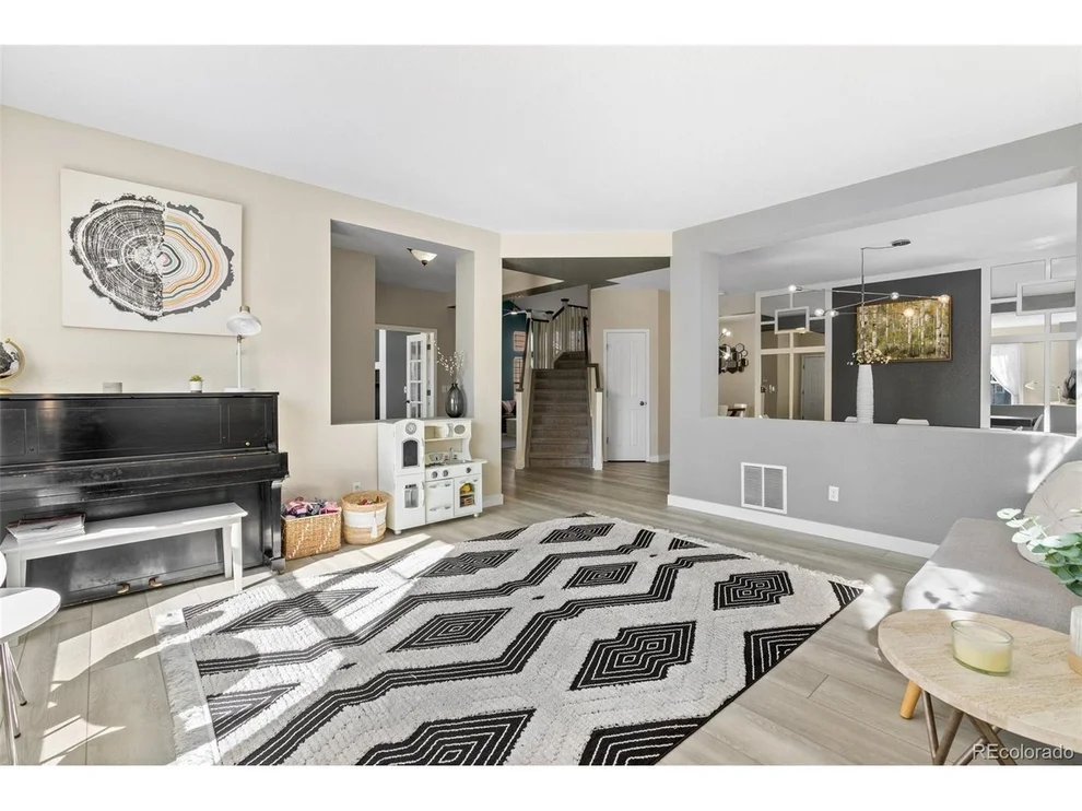 Unit for sale at 2463 Quail Creek Dr, Broomfield, CO 80023