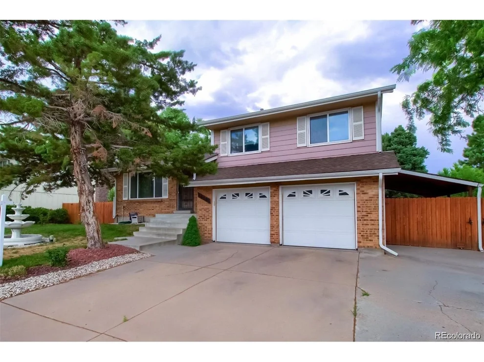 Unit for sale at 16701 E Kentucky Ave, Aurora, CO 80017