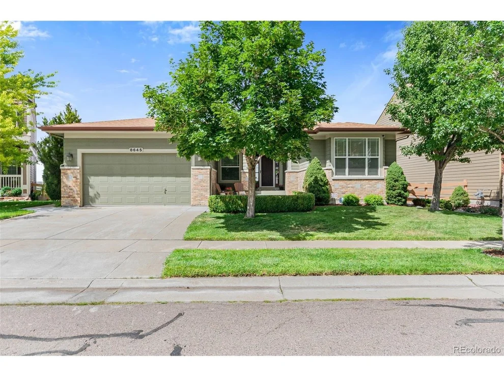 Unit for sale at 8645 Gladiola Cir, Arvada, CO 80005