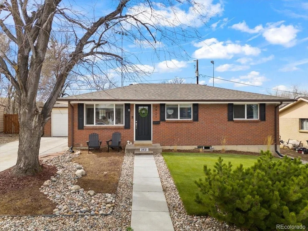 Unit for sale at 3921 S Hazel Ct, Englewood, CO 80110