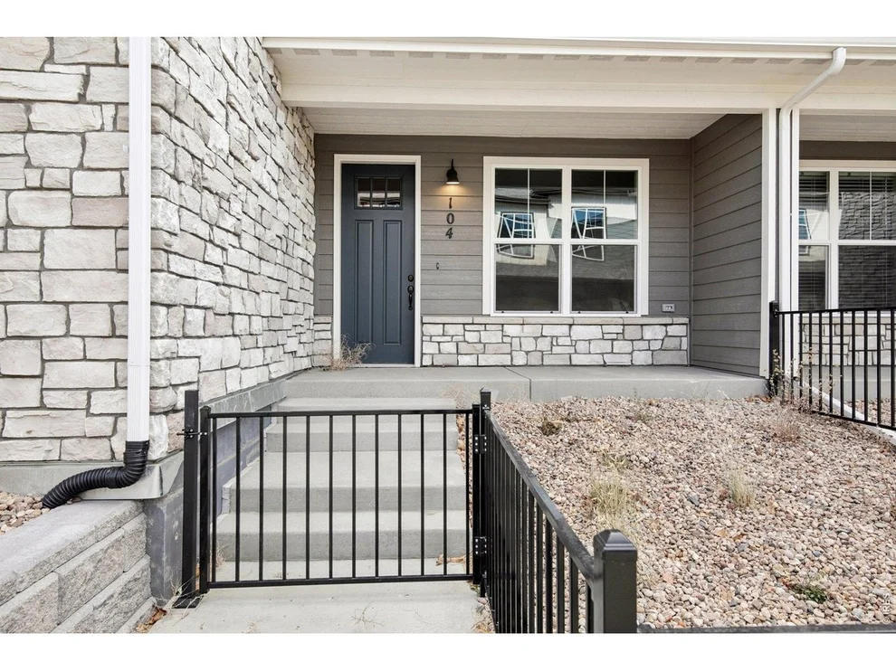 Unit for sale at 410 High Point Dr, Longmont, CO 80504
