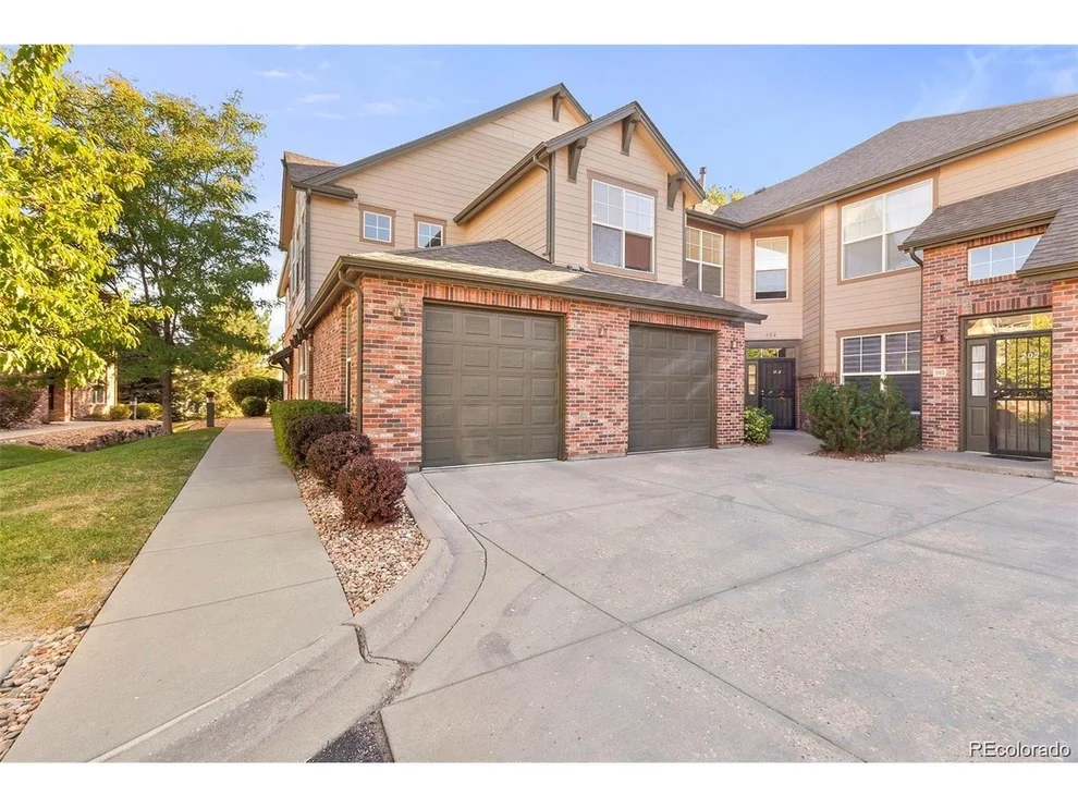 Unit for sale at 2240 S Vaughn Way, Aurora, CO 80014